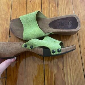 Michael Kors mohair clog shoes. Size 6 good condition